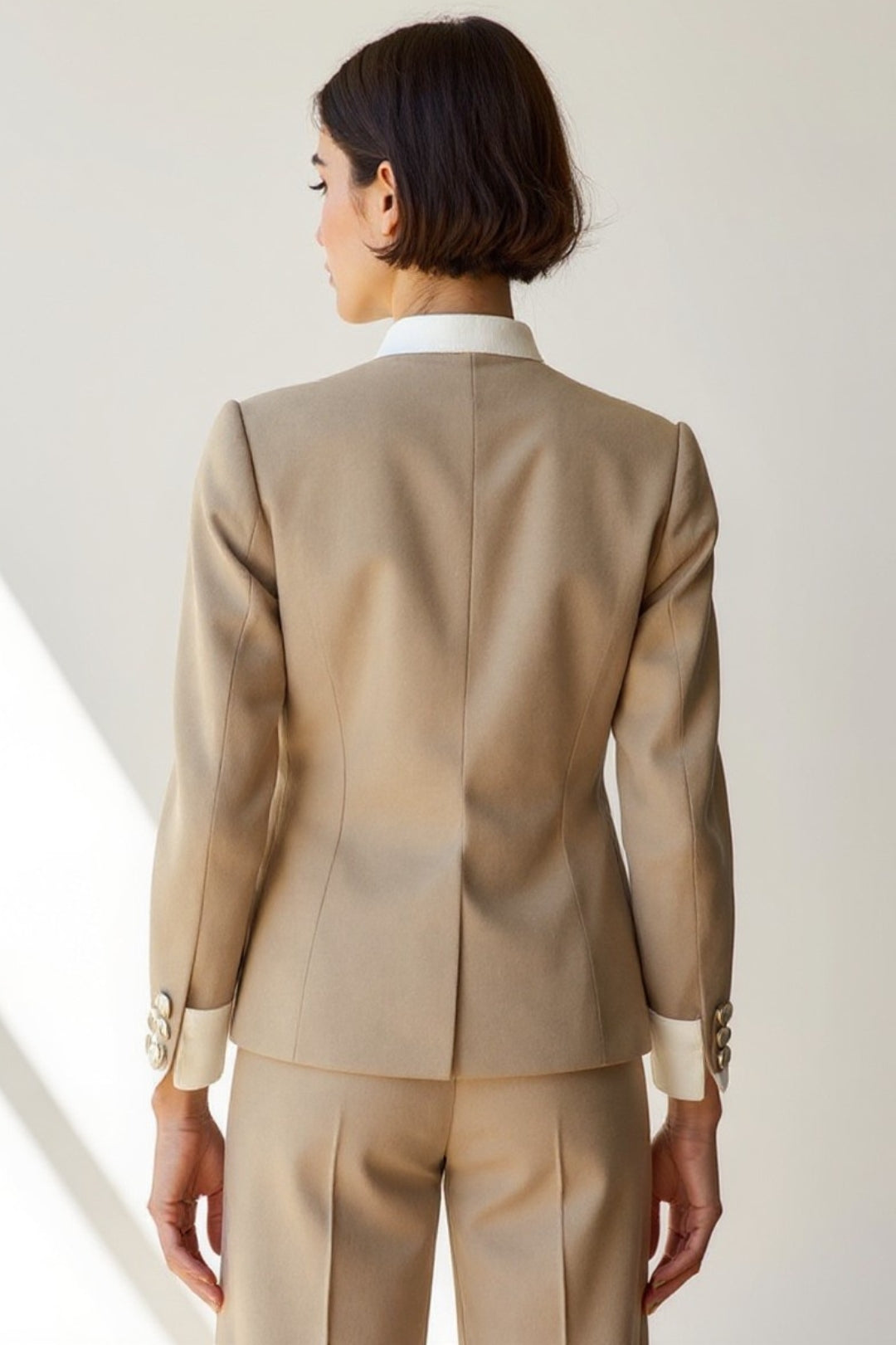 Elsa | Blazer Femme Élégant Beige avec Détails Contrastés pour Femmes