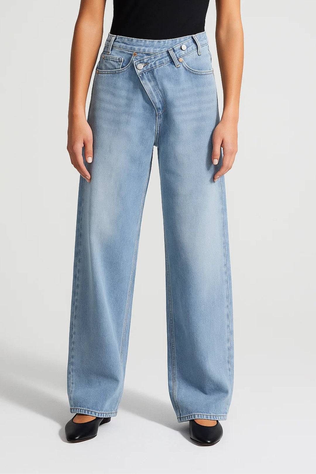 Céa | Jean Large Femme Taille Haute avec Design Asymétrique Moderne